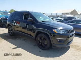 ✅ 2019 Jeep Compass Latitude • VIN: 3C4NJCBB8KT727170 • Lot: 42519878. Listed on IAAI with 156,385 mi. Free auction sales archive from the USA and detailed vehicle history report at DreamBid. Image 1.