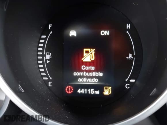 ✅ 2017 FIAT 500X Urbana Edition • VIN: ZFBCFXCBXHP611905 • Lot: 42563046. Wystawiony na IAAI z przebiegiem 44 115 mil. Bezpłatny archiwum sprzedaży aukcyjnych z USA i szczegółowy raport historii pojazdu na DreamBid. Zdjęcie 16.