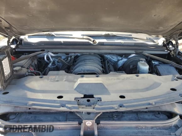 ✅ 2016 Chevrolet Suburban LT • VIN: 1GNSCHKC1GR218645 • Lot: 80330224. Wystawiony na Copart z przebiegiem 84 979 mil. Bezpłatny archiwum sprzedaży aukcyjnych z USA i szczegółowy raport historii pojazdu na DreamBid. Zdjęcie 12.