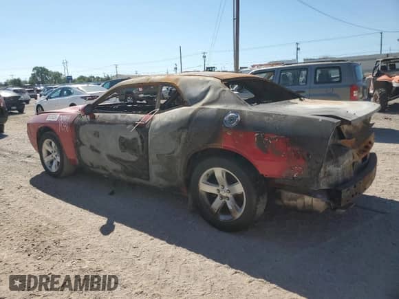 ✅ 2012 Dodge Challenger SXT • VIN: 2C3CDYAG2CH269195 • Lot: 69290284. Wystawiony na Copart z przebiegiem Nie podano. Bezpłatny archiwum sprzedaży aukcyjnych z USA i szczegółowy raport historii pojazdu na DreamBid. Zdjęcie 2.