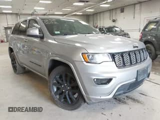 ✅ 2018 Jeep Grand Cherokee Laredo E • VIN: 1C4RJFAG7JC203793 • Lot: 42585072. Listed on IAAI with 263,987 mi. Free auction sales archive from the USA and detailed vehicle history report at DreamBid. Image 1.