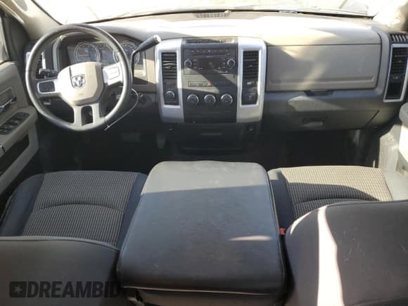 ✅ 2009 Dodge 1500 SLT • VIN: 1D3HV18TX9S743363 • Lot: 42205625. Wystawiony na Copart z przebiegiem 164 379 mil. Bezpłatny archiwum sprzedaży aukcyjnych z USA i szczegółowy raport historii pojazdu na DreamBid. Zdjęcie 8.