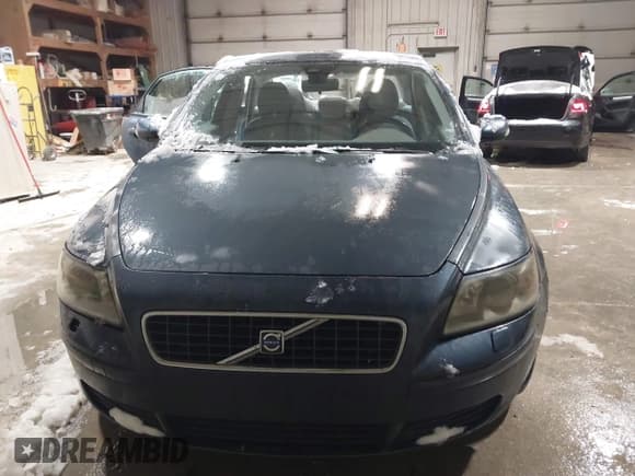 ✅ 2006 Volvo S40 2.4L • VIN: YV1MS382362185686 • Lot: 43809122. Listed on IAAI with 67,927 mi. Free auction sales archive from the USA and detailed vehicle history report at DreamBid. Image 12.