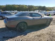 ✅ 2022 Dodge Challenger SXT • VIN: 2C3CDZGG1NH142907 • Lot: 81664914. Wystawiony na Copart z przebiegiem 24 230 mil. Bezpłatny archiwum sprzedaży aukcyjnych z USA i szczegółowy raport historii pojazdu na DreamBid. Zdjęcie 3.