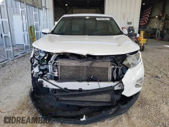 2020 Chevrolet Equinox LT z VIN 2GNAXKEV9L6140437, wystawiony jako Copart lot #89467805 z przebiegiem 118 515 mil mil oraz Czysty tytuł • Clean title. Historia ofert i sprzedaży dostępna na DreamBid. Obrazek 5.