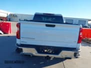 ✅ 2021 Chevrolet Silverado 1500 LT • VIN: 3GCUYDED9MG300196 • Lot: 43546278. Listed on IAAI with 76,006 mi. Free auction sales archive from the USA and detailed vehicle history report at DreamBid. Image 17.