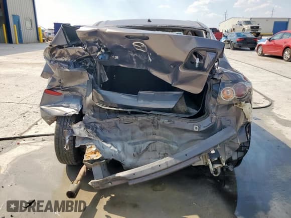 ✅ 2007 Mazda 3 i Sport • VIN: JM1BK12F671763252 • Lot: 85283995. Wystawiony na Copart z przebiegiem 231 539 mil. Bezpłatny archiwum sprzedaży aukcyjnych z USA i szczegółowy raport historii pojazdu na DreamBid. Zdjęcie 6.