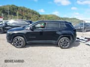 ✅ 2022 Jeep Compass Limited • VIN: 3C4NJDCB3NT130761 • Lot: 43435850. Wystawiony na IAAI z przebiegiem 43 578 mil. Bezpłatny archiwum sprzedaży aukcyjnych z USA i szczegółowy raport historii pojazdu na DreamBid. Zdjęcie 15.