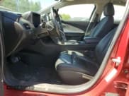 ✅ 2015 Chevrolet Volt • VIN: 1G1RD6E49FU125308 • Lot: 64704394. Wystawiony na Copart z przebiegiem 64 367 mil. Bezpłatny archiwum sprzedaży aukcyjnych z USA i szczegółowy raport historii pojazdu na DreamBid. Zdjęcie 7.