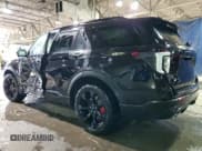 ✅ 2023 Ford Explorer ST • VIN: 1FM5K8GC4PGB25420 • Lot: 46258515. Wystawiony na Copart z przebiegiem 16 064 mil. Bezpłatny archiwum sprzedaży aukcyjnych z USA i szczegółowy raport historii pojazdu na DreamBid. Zdjęcie 2.