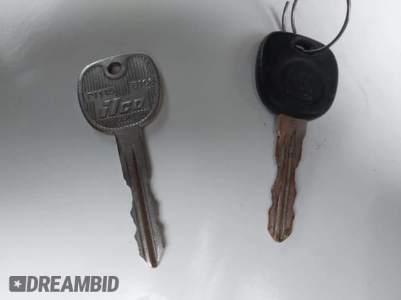 ✅ 2013 Chevrolet Express Cargo • VIN: 1GCWGGCAXD1131102 • Lot: 43664902. Listed on IAAI with 192,623 mi. Free auction sales archive from the USA and detailed vehicle history report at DreamBid. Image 11.