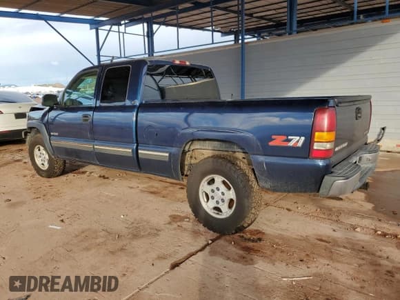 ✅ 2000 Chevrolet Silverado 1500 LT • VIN: 1GCEK19TXYE192593 • Lot: 93891915. Listed on Copart with 234,912 mi. Free auction sales archive from the USA and detailed vehicle history report at DreamBid. Image 2.