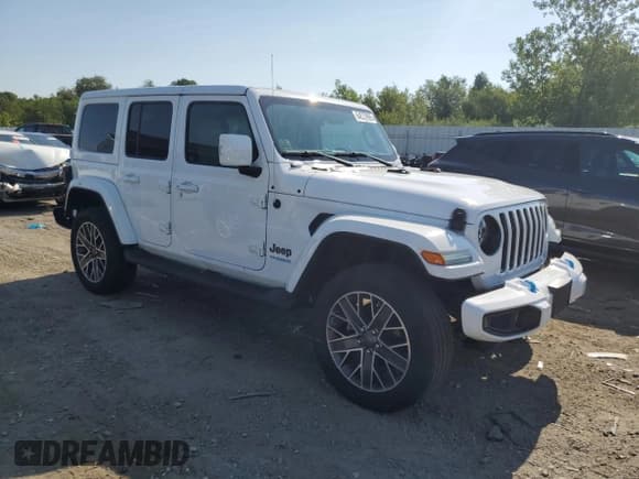 ✅ 2022 Jeep Wrangler Unlimited Sahara • VIN: 1C4JJXP61NW187161 • Лот: 64572865. Опубликован ранее на Copart с пробегом 48 198 миль. Бесплатный доступ к архиву аукционных продаж из США и подробный отчёт об истории автомобиля на DreamBid. Изображение 4.