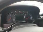 ✅ 2019 Chevrolet Tahoe LS • VIN: 1GNSCAKC1KR203904 • Lot: 61243435. Wystawiony na Copart z przebiegiem Nie podano. Bezpłatny archiwum sprzedaży aukcyjnych z USA i szczegółowy raport historii pojazdu na DreamBid. Zdjęcie 9.