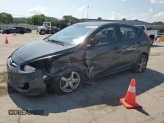 2013 Hyundai Accent SE with VIN KMHCU5AE3DU087993, listed as a Copart auction lot 63526345 with 79,725 mi miles and Salvage title. Bid and sale history available at DreamBid. Image 1.