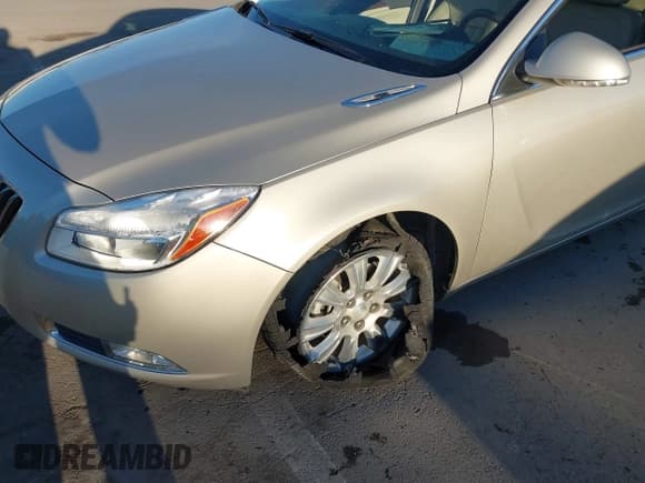 ✅ 2013 Buick Regal • VIN: 2G4GR5ER6D9236068 • Лот: 41274037. Опубликован ранее на IAAI с пробегом 73 356 миль. Бесплатный доступ к архиву аукционных продаж из США и подробный отчёт об истории автомобиля на DreamBid. Изображение 6.