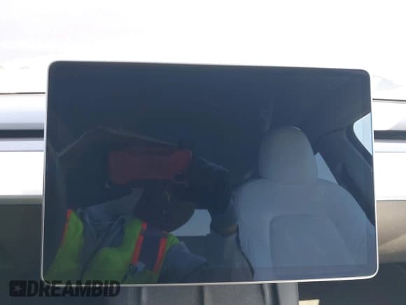 ✅ 2022 Tesla Model Y Long Range • VIN: 7SAYGDEE7NF312239 • Lot: 41633712. Wystawiony na IAAI z przebiegiem Nie podano. Bezpłatny archiwum sprzedaży aukcyjnych z USA i szczegółowy raport historii pojazdu na DreamBid. Zdjęcie 7.