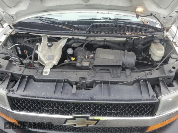 ✅ 2014 Chevrolet Express Cargo • VIN: 1GCWGFCG2E1183226 • Lot: 67111245. Listed on Copart with 181,401 mi. Free auction sales archive from the USA and detailed vehicle history report at DreamBid. Image 12.