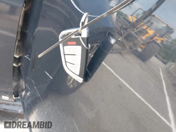 ✅ 2013 Cadillac CTS Performance • VIN: 1G6DJ1E34D0109142 • Lot: 42689298. Listed on IAAI with 106,548 mi. Free auction sales archive from the USA and detailed vehicle history report at DreamBid. Image 11.