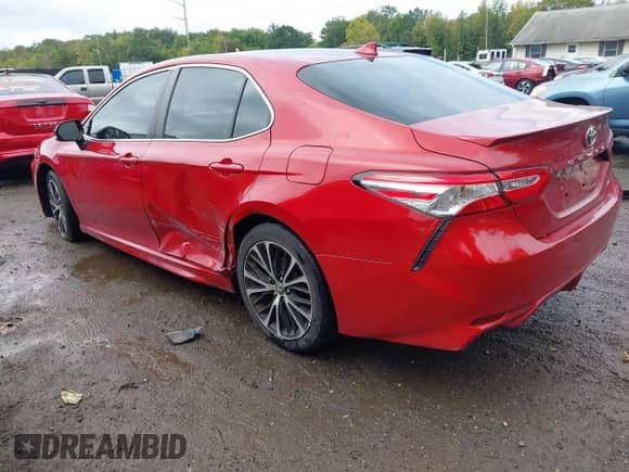 2020 Toyota Camry SE с VIN 4T1G11AK6LU360206, выставлен на аукционе IAAI как лот 43180776 с пробегом 123 421 миль миль и . История ставок и продаж доступна на DreamBid. Изображение 3.