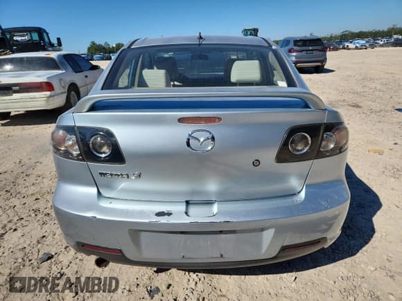 ✅ 2008 Mazda 3 Sport • VIN: JM1BK12F381861141 • Lot: 86277785. Wystawiony na Copart z przebiegiem 180 947 mil. Bezpłatny archiwum sprzedaży aukcyjnych z USA i szczegółowy raport historii pojazdu na DreamBid. Zdjęcie 6.