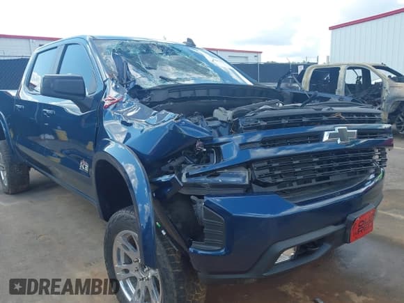 ✅ 2019 Chevrolet Silverado 1500 RST • VIN: 1GCUYEEDXKZ168469 • Lot: 43011980. Wystawiony na IAAI z przebiegiem 112 039 mil. Bezpłatny archiwum sprzedaży aukcyjnych z USA i szczegółowy raport historii pojazdu na DreamBid. Zdjęcie 6.