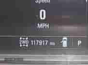 2020 Chevrolet Silverado 1500 Work Truck z VIN 1GCRYAEHXLZ231685, wystawiony jako IAAI lot #41434472 z przebiegiem 117 917 mil mil oraz . Historia ofert i sprzedaży dostępna na DreamBid. Obrazek 16.