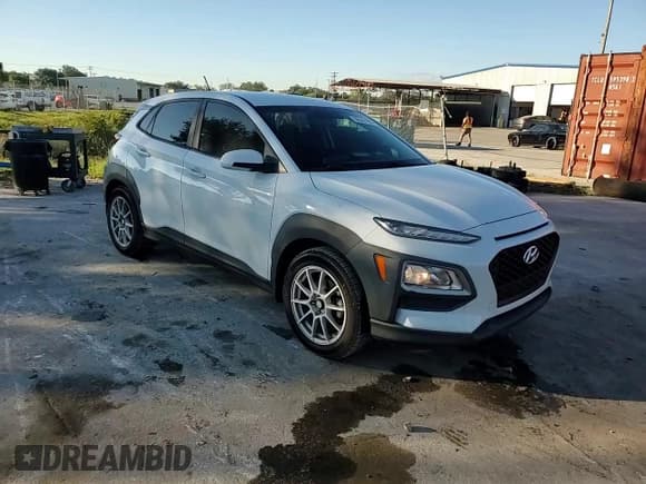 ✅ 2018 Hyundai Kona SE • VIN: KM8K12AA7JU111546 • Лот: 86340185. Опубликован ранее на Copart с пробегом 62 716 миль. Бесплатный доступ к архиву аукционных продаж из США и подробный отчёт об истории автомобиля на DreamBid. Изображение 15.