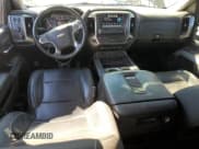 ✅ 2018 Chevrolet Silverado 1500 LTZ • VIN: 3GCUKSEC9JG118927 • Lot: 86516155. Wystawiony na Copart z przebiegiem 190 948 mil. Bezpłatny archiwum sprzedaży aukcyjnych z USA i szczegółowy raport historii pojazdu na DreamBid. Zdjęcie 8.