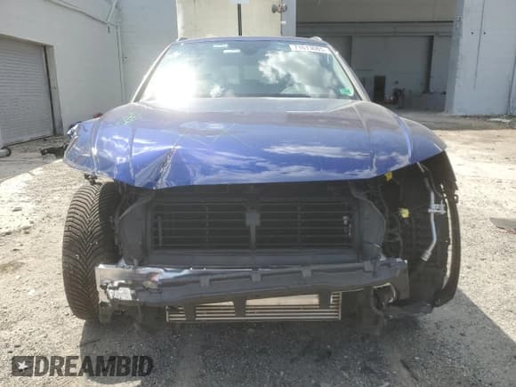 ✅ 2022 Audi Q5 S line Premium Plus • VIN: WA1EAAFY6N2026047 • Lot: 71613085. Wystawiony na Copart z przebiegiem 42 189 mil. Bezpłatny archiwum sprzedaży aukcyjnych z USA i szczegółowy raport historii pojazdu na DreamBid. Zdjęcie 5.