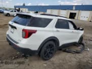 ✅ 2024 Ford Explorer ST-Line • VIN: 1FMSK8KH5RGA89889 • Lot: 67794125. Listed on Copart with 35,928 mi. Free auction sales archive from the USA and detailed vehicle history report at DreamBid. Image 3.