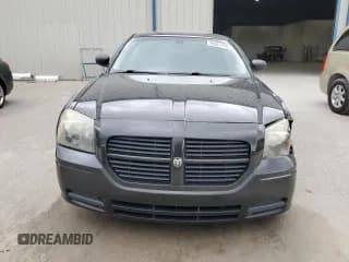✅ 2005 Dodge Magnum SE • VIN: 2D4FV48V65H510653 • Lot: 70927144. Listed on Copart with 105,350 mi. Free auction sales archive from the USA and detailed vehicle history report at DreamBid. Image 5.