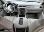 ✅ 2011 Chevrolet Suburban LT • VIN: 1GNSKJE3XBR259726 • Lot: 66365284. Wystawiony na Copart z przebiegiem 210 577 mil. Bezpłatny archiwum sprzedaży aukcyjnych z USA i szczegółowy raport historii pojazdu na DreamBid. Zdjęcie 8.