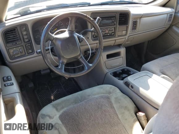 ✅ 2001 Chevrolet Silverado 3500 LS • VIN: 1GCJK39161E273928 • Lot: 65502885. Listed on Copart with 475,989 mi. Free auction sales archive from the USA and detailed vehicle history report at DreamBid. Image 8.