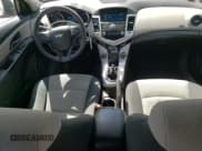 ✅ 2016 Chevrolet Cruze LS • VIN: 1G1PB5SH8G7198877 • Lot: 51341985. Listed on Copart with 82,169 mi. Free auction sales archive from the USA and detailed vehicle history report at DreamBid. Image 8.