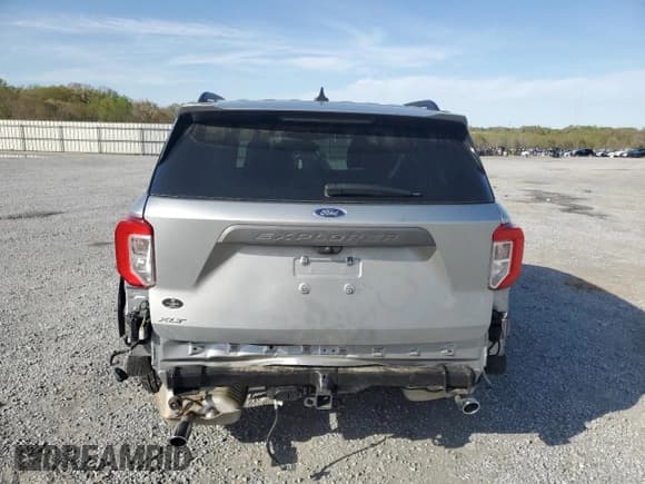 ✅ 2024 Ford Explorer XLT • VIN: 1FMSK7DH4RGA55689 • Lot: 50500075. Wystawiony na Copart z przebiegiem 11 170 mil. Bezpłatny archiwum sprzedaży aukcyjnych z USA i szczegółowy raport historii pojazdu na DreamBid. Zdjęcie 6.