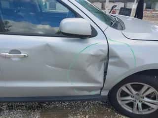 ✅ 2010 Hyundai Santa Fe Limited • VIN: 5NMSKDAG5AH388480 • Lot: 43391801. Listed on IAAI with 109,365 mi miles. Access the free auction sales archive from the USA and view a detailed vehicle history report at DreamBid. Image 6.