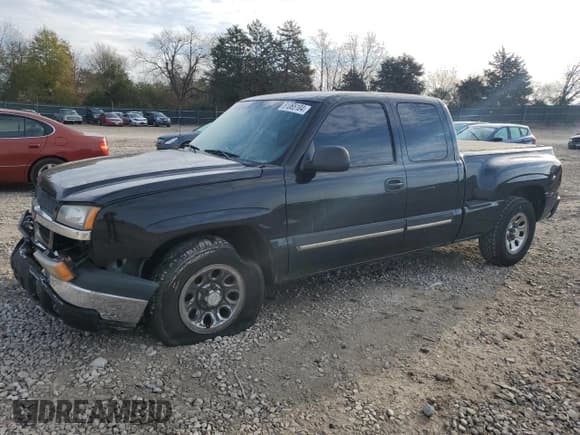 ✅ 2004 Chevrolet Silverado 1500 LS • VIN: 1GCEC19T84Z151900 • Лот: 81065104. Опубликован ранее на Copart с пробегом 219 606 миль. Бесплатный доступ к архиву аукционных продаж из США и подробный отчёт об истории автомобиля на DreamBid. Изображение 1.