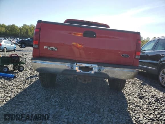 ✅ 2003 Ford F-250 XL • VIN: 1FTNX21F53EB05494 • Lot: 84382085. Listed on Copart with 242,684 mi. Free auction sales archive from the USA and detailed vehicle history report at DreamBid. Image 6.