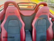 ✅ 2021 Porsche 718 Spyder • VIN: WP0CC2A84MS240215 • Lot: 90878075. Wystawiony na Copart z przebiegiem 9 877 mil. Bezpłatny archiwum sprzedaży aukcyjnych z USA i szczegółowy raport historii pojazdu na DreamBid. Zdjęcie 6.