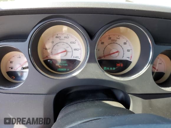 ✅ 2011 Dodge Challenger • VIN: 2B3CJ4DG7BH596619 • Lot: 44204345. Wystawiony na Copart z przebiegiem 150 809 mil. Bezpłatny archiwum sprzedaży aukcyjnych z USA i szczegółowy raport historii pojazdu na DreamBid. Zdjęcie 9.