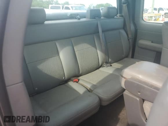 ✅ 2005 Ford F-150 XLT • VIN: 1FTPX14535FA94515 • Lot: 64743255. Listed on Copart with Not provided. Free auction sales archive from the USA and detailed vehicle history report at DreamBid. Image 10.