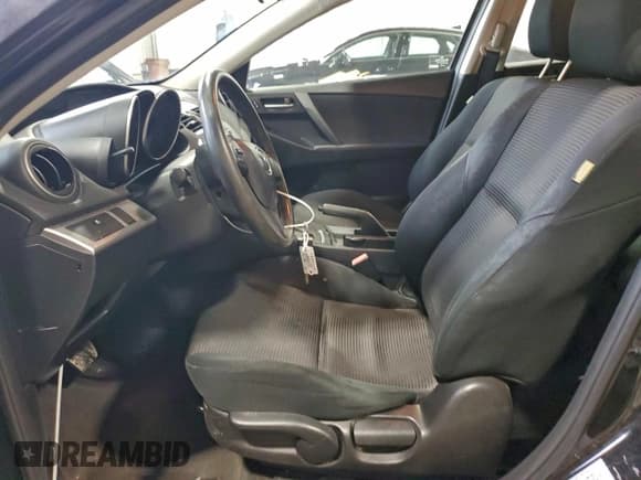 ✅ 2013 Mazda 3 i SV • VIN: JM1BL1TG3D1825819 • Lot: 94539745. Listed on Copart with 146,775 mi. Free auction sales archive from the USA and detailed vehicle history report at DreamBid. Image 7.