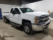 ✅ 2018 Chevrolet Silverado 2500HD Work Truck • VIN: 1GC2KUEGXJZ161095 • Lot: 81329204. Wystawiony na Copart z przebiegiem 238 846 mil. Bezpłatny archiwum sprzedaży aukcyjnych z USA i szczegółowy raport historii pojazdu na DreamBid. Zdjęcie 4.