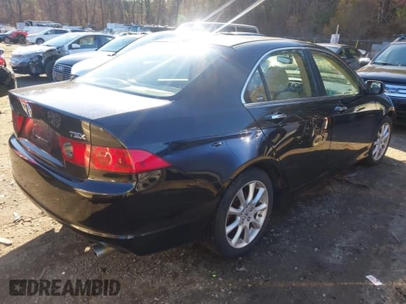 ✅ 2007 Acura TSX • VIN: JH4CL96827C006752 • Lot: 43802867. Wystawiony na IAAI z przebiegiem 254 639 mil. Bezpłatny archiwum sprzedaży aukcyjnych z USA i szczegółowy raport historii pojazdu na DreamBid. Zdjęcie 4.
