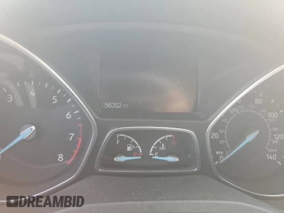 2018 Ford Escape SE z VIN 1FMCU9GD8JUB25767, wystawiony jako Copart lot #58503335 z przebiegiem 56 352 mil mil oraz Szkoda całkowita • Salvage title. Historia ofert i sprzedaży dostępna na DreamBid. Obrazek 9.