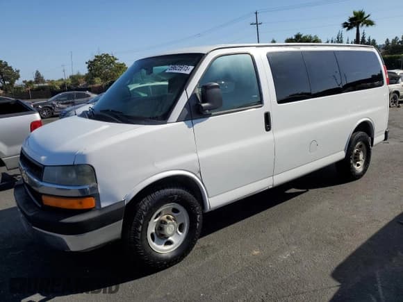✅ 2013 Chevrolet Express Passenger 1LT • VIN: 1GAZGYFG7D1130758 • Lot: 59625915. Wystawiony na Copart z przebiegiem 152 806 mil. Bezpłatny archiwum sprzedaży aukcyjnych z USA i szczegółowy raport historii pojazdu na DreamBid. Zdjęcie 1.