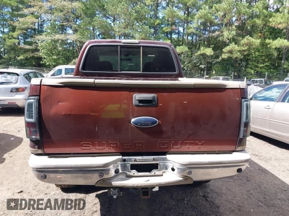 ✅ 2004 Ford F-350 XL • VIN: 1FTSW31P64EA53492 • Lot: 43352931. Listed on IAAI with 229,983 mi. Free auction sales archive from the USA and detailed vehicle history report at DreamBid. Image 16.