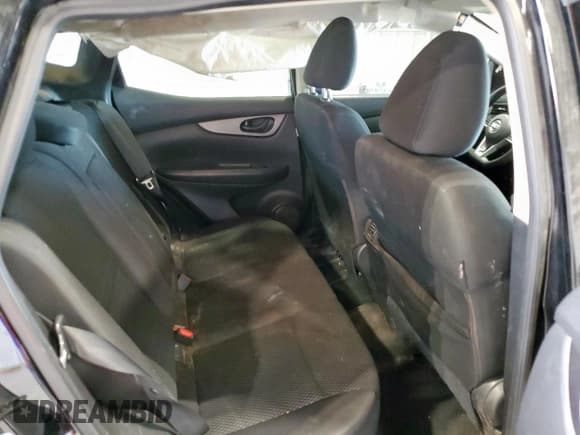 ✅ 2017 Nissan Rogue S • VIN: JN1BJ1CP3HW022185 • Лот: 85883405. Опубликован ранее на Copart с пробегом 161 457 миль. Бесплатный доступ к архиву аукционных продаж из США и подробный отчёт об истории автомобиля на DreamBid. Изображение 10.