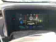 2015 Chevrolet Volt z VIN 1G1RA6E44FU113169, wystawiony jako Copart lot #49412274 z przebiegiem 121 177 mil mil oraz . Historia ofert i sprzedaży dostępna na DreamBid. Obrazek 9.